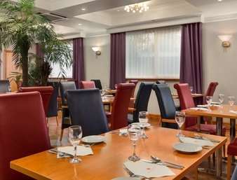 Hotel Savera South