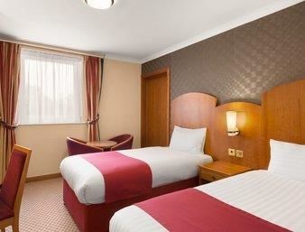 Hotel Savera South Ruislip